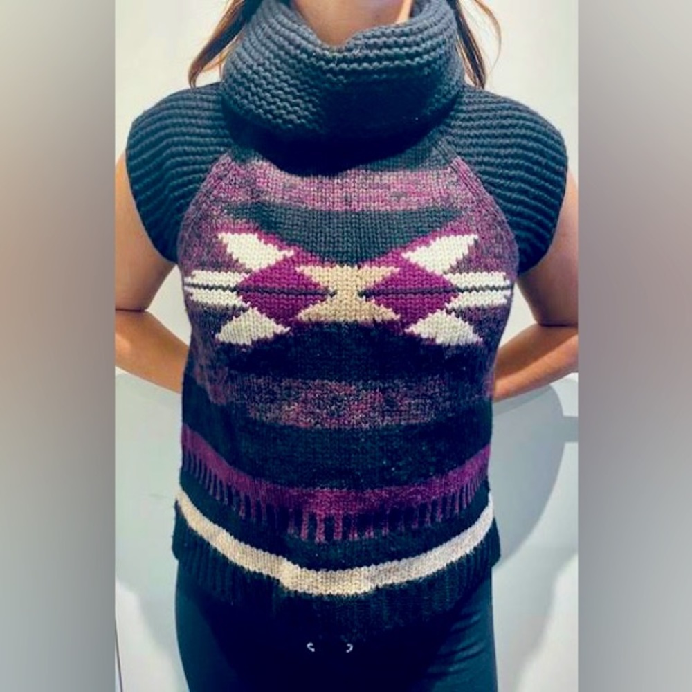 Autumn Cashmere Sweater Vest Pullover